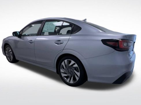 Used 2025 Subaru Legacy Limited AWD/4WD image 9