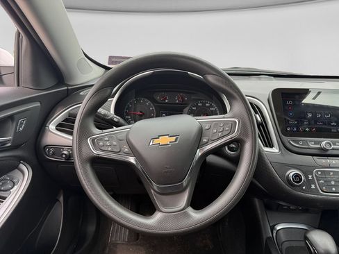 Used 2024 Chevrolet Malibu LT FWD image 15