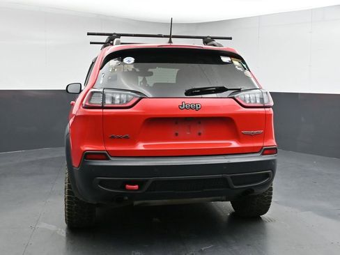 Used 2019 Jeep Cherokee Trailhawk w/ Cold Weather Group image 6