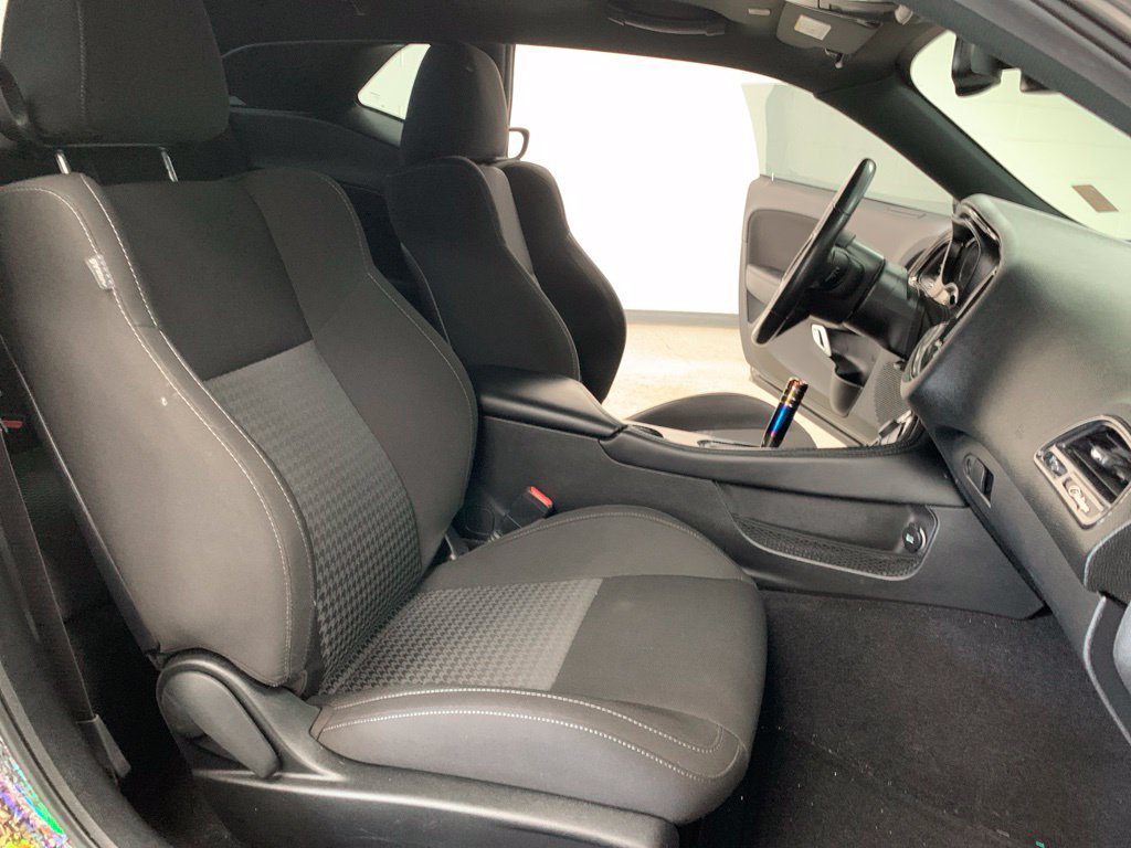 Used 2022 Dodge Challenger R/T w/ Blacktop Package RWD image 11