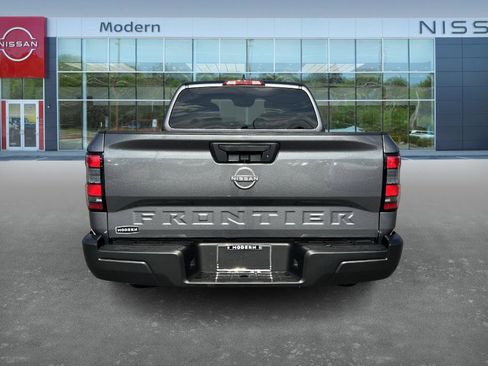 Certified 2023 Nissan Frontier S image 6