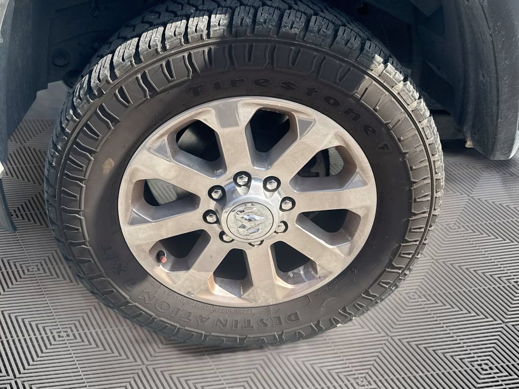 Used 2024 RAM 3500 Laramie w/ Sport Appearance Package AWD/4WD image 34