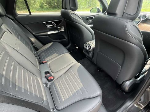 Used 2026 Mercedes-Benz GLC 300 4MATIC image 12