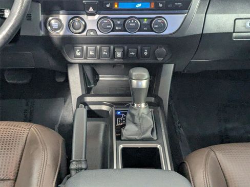 Certified 2023 Toyota Tacoma Limited image 34