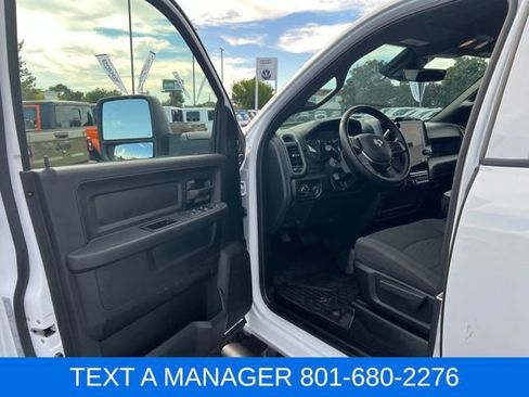 Used 2026 RAM 3500 Tradesman AWD/4WD image 19