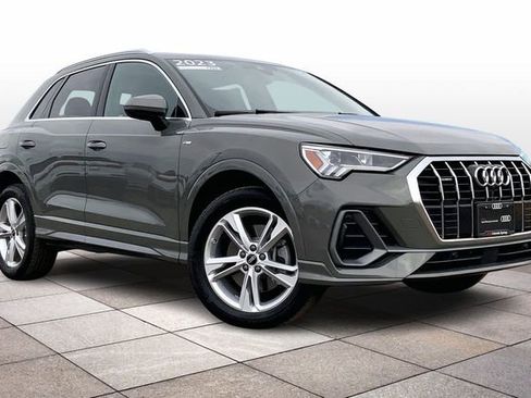Used 2023 Audi Q3 2.0T Premium Plus w/ Premium Plus Package image 2