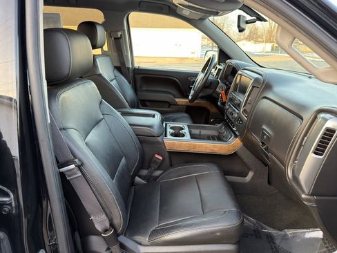 Used 2015 Chevrolet Silverado 1500 LTZ w/ LTZ Plus Package image 21