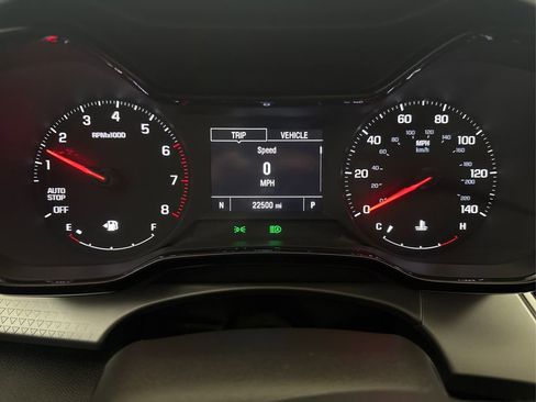 Used 2024 Chevrolet Trax LS w/ LS Convenience Package FWD image 33