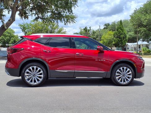 Used 2025 Chevrolet Blazer Premier w/ Driver Confidence II Package FWD image 3
