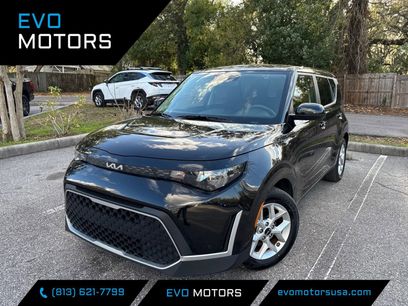 Used 2025 Kia Soul LX w/ LX Technology Package