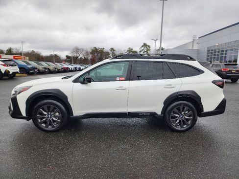 Certified 2025 Subaru Outback Onyx Edition image 19