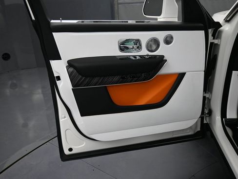 New 2026 Rolls-Royce Cullinan image 15