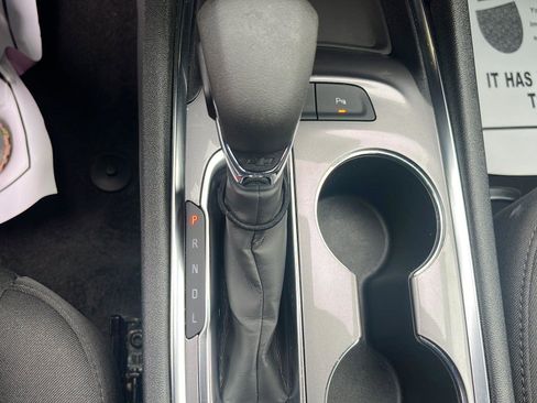 Used 2024 Chevrolet Malibu LT image 19