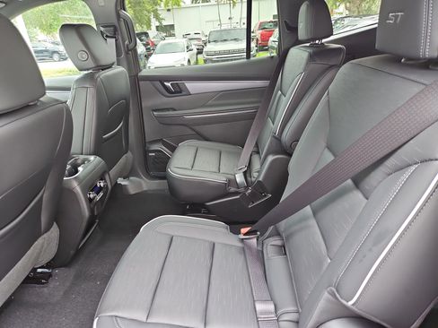 New 2026 Buick Enclave Sport Touring w/ Power Package image 15