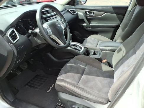 Used 2015 Nissan Rogue SV AWD/4WD image 11