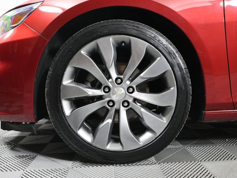 Used 2016 Chevrolet Malibu Premier FWD image 9