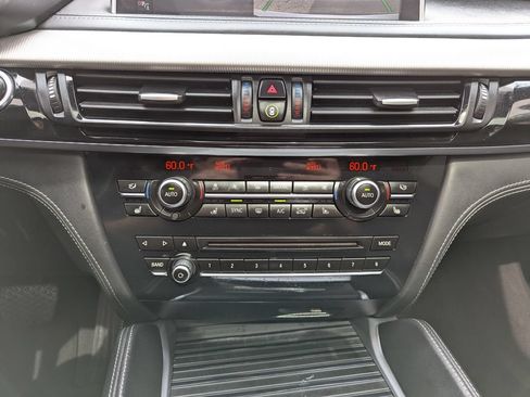 Used 2018 BMW X6 M AWD/4WD image 25