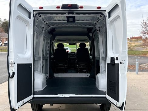 New 2026 RAM ProMaster 1500 w/ Convenience Group image 2