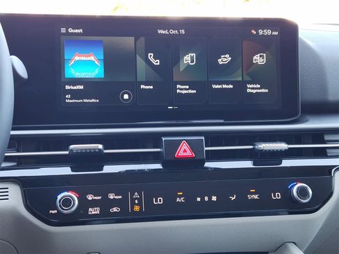 New 2026 Kia Sportage EX w/ EX Panorama Roof Package image 15