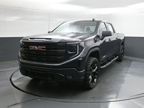Used 2023 GMC Sierra 1500 Elevation w/ X31 Off-Road Package image 34