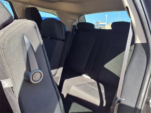Used 2020 Dodge Journey SE w/ SE Popular Equipment Group image 21