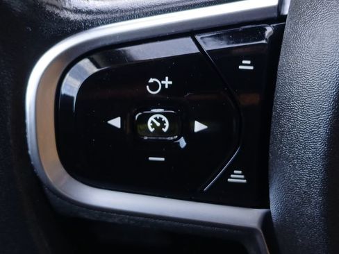 Used 2016 Volvo XC90 T6 Inscription AWD/4WD image 11