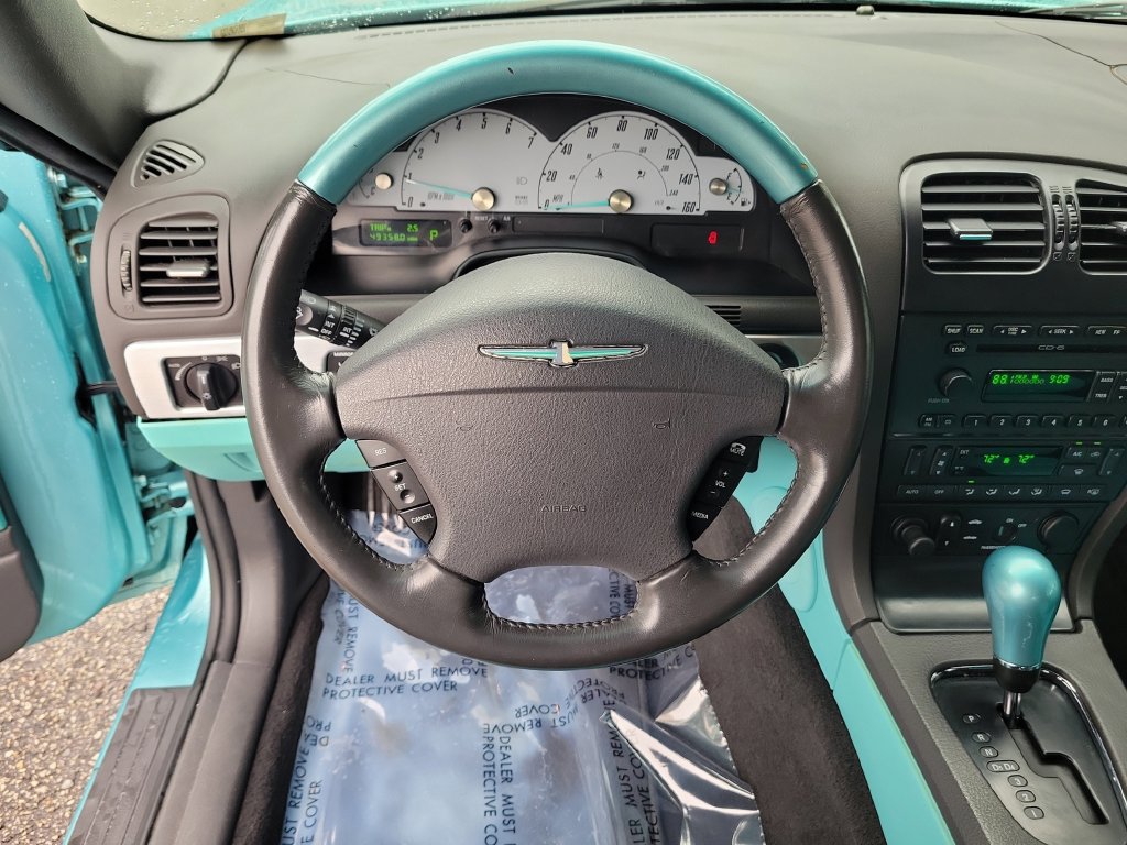 Used 2002 Ford Thunderbird RWD image 17