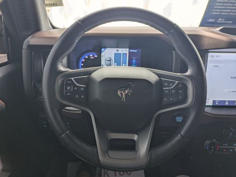 Certified 2022 Ford Bronco Outer Banks AWD/4WD image 28