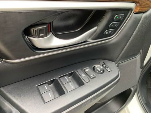 Used 2022 Honda CR-V EX-L image 18