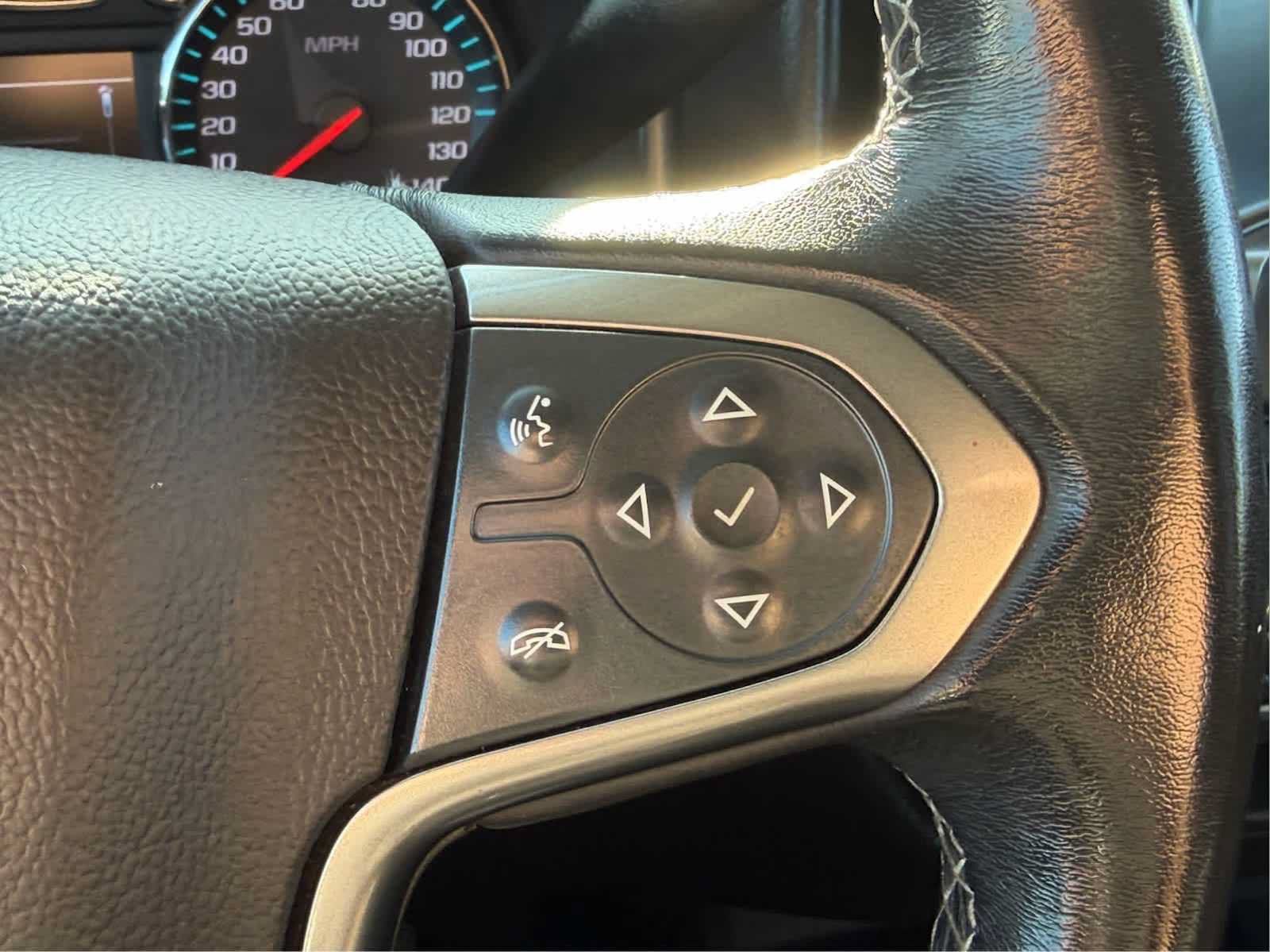 Used 2019 Chevrolet Silverado 1500 LT AWD/4WD image 20