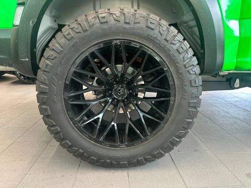 Used 2025 Ford F150 Raptor AWD/4WD image 6