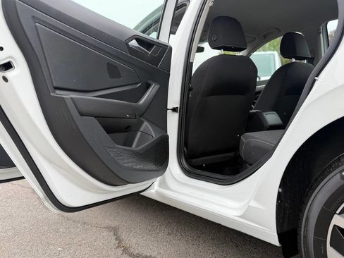 Used 2023 Volkswagen Jetta S image 65