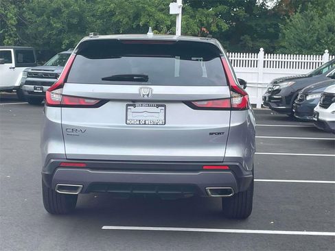 Used 2023 Honda CR-V Sport image 5
