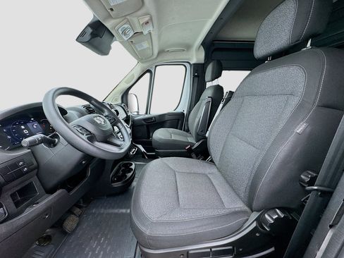 Used 2023 RAM ProMaster 3500 FWD image 13