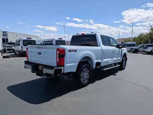 Used 2025 Ford F250 Lariat AWD/4WD image 3