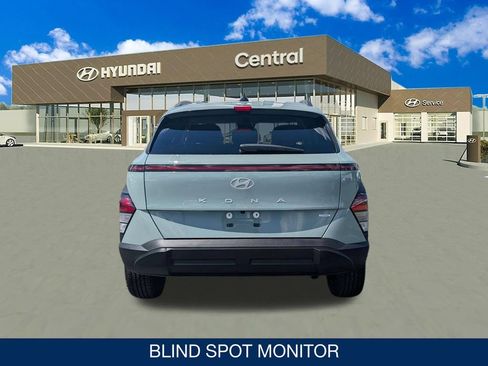 Certified 2024 Hyundai Kona SEL AWD/4WD image 7