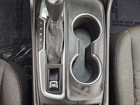 Used 2018 Chevrolet Equinox LT image 19