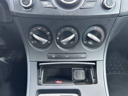 Used 2012 MAZDA MAZDA3 i Touring image 22