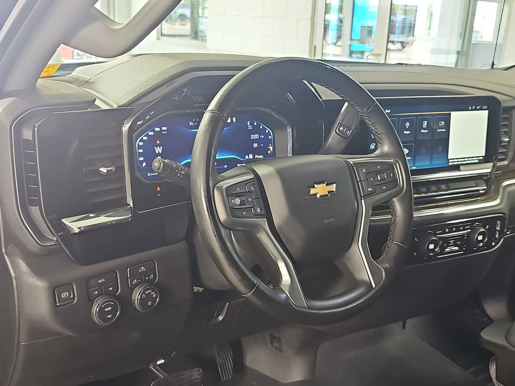 Certified 2023 Chevrolet Silverado 1500 LT AWD/4WD image 19