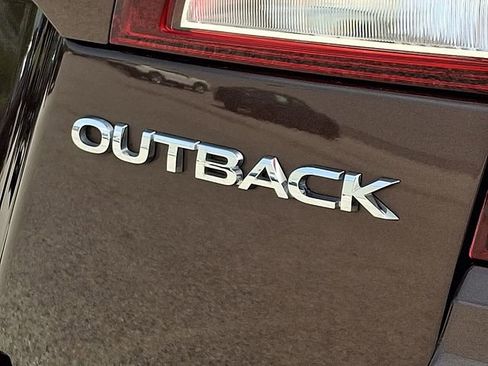 Used 2019 Subaru Outback 2.5i Limited AWD/4WD image 32