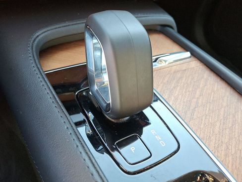 Certified 2023 Volvo XC90 B6 Plus w/ Protection Package image 15