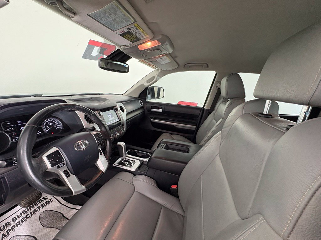Used 2020 Toyota Tundra SR5 w/ SR5 Leather Package AWD/4WD image 15