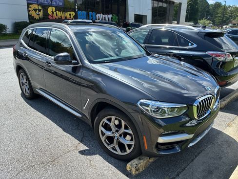 Used 2021 BMW X3 sDrive30i w/ Executive Package RWD image 2