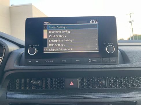 Used 2025 Honda CR-V EX image 11