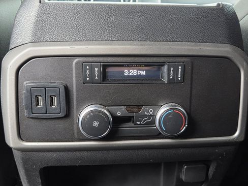 Used 2018 Ford Expedition Max XLT image 36