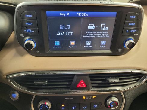 Used 2019 Hyundai Santa Fe SEL FWD image 25