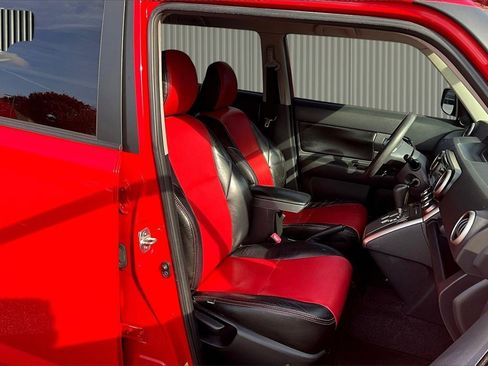 Used 2015 Scion xB image 7