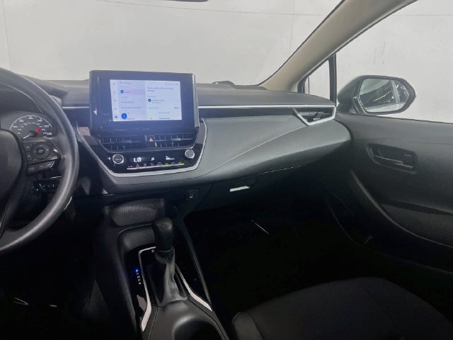 Used 2023 Toyota Corolla LE FWD image 18