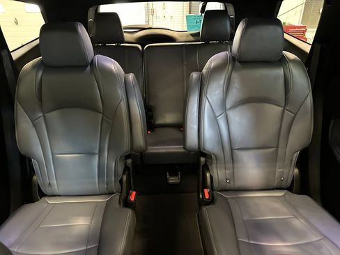 Used 2023 Buick Enclave Essence w/ Experience Buick Package AWD/4WD image 27
