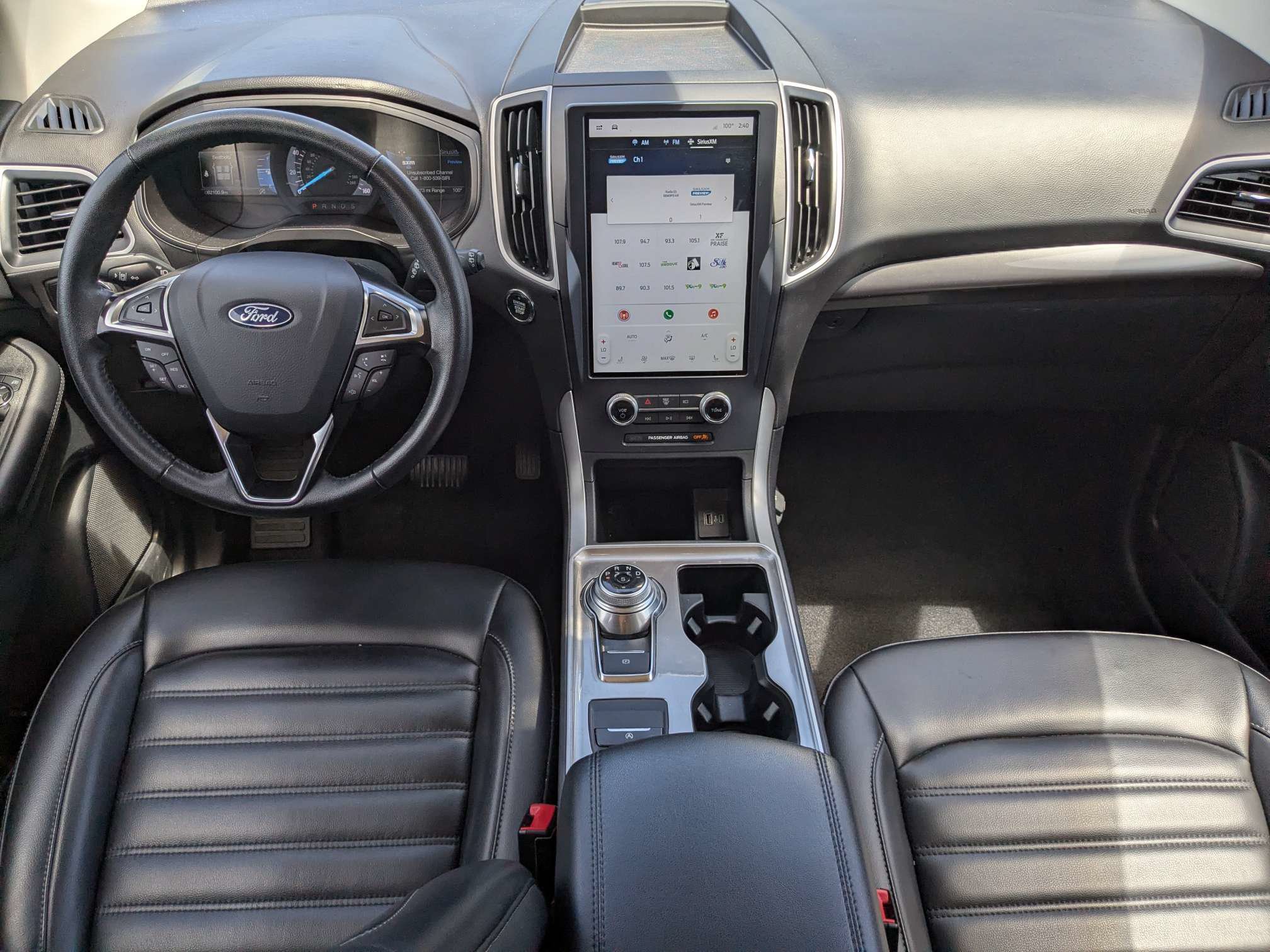 Used 2024 Ford Edge SEL AWD/4WD image 16